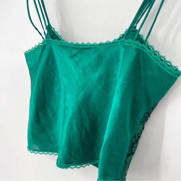 Vintage‎ gold label Victoria Secret green lace top Small - Picture 7 of 11